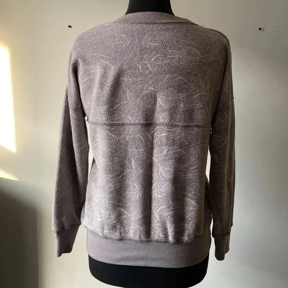 Jaxsea & Beachly |  Aloha Reversible Pullover - Picture 9 of 11